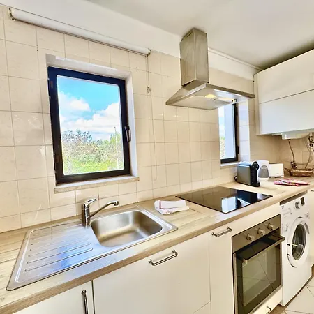 Apartman 11 With Pool By Homing *